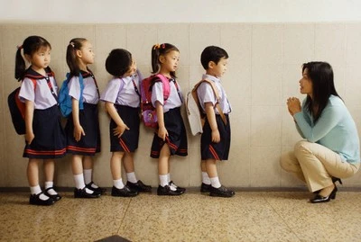 Giúp trẻ tự tin trong ngày đầu đến trường