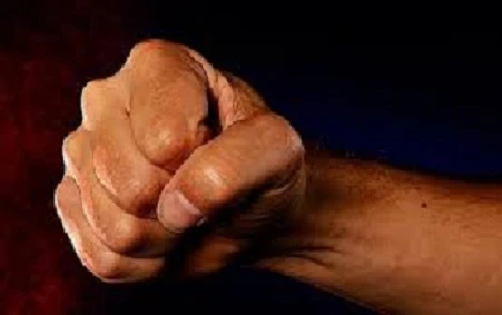 Nghịch tử ngồi tù vì giết mẹ, ra tù lại tiếp tục giết cha