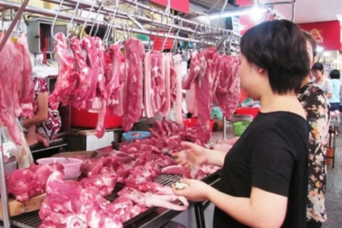 Vì sao lại cấp phép cho 2 doanh nghiệp được nhập khẩu lại chất tạo nạc salbutamol?