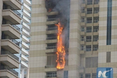 Hỏa hoạn tại tòa nhà chọc trời ở Dubai 