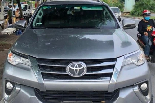 [CLIP] Sử dụng giấy đi đường giả, chở chui 6 người về quê