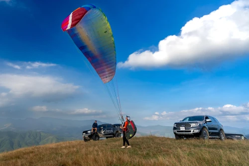 Ford Everest cùng bạn đánh thức cảm hứng phiêu lưu trong bối cảnh bình thường mới