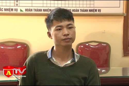 Bắt khẩn cấp đối tượng chuyên cầm dao đi cướp tài sản