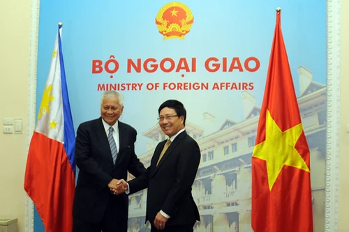 Ngoại trưởng Philippines: "Trung Quốc làm cho tình hình Biển Đông xấu đi từng ngày"