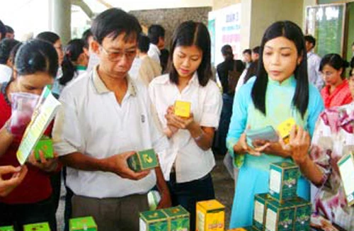 Tiền mua thuốc bị đội lên ghê gớm 