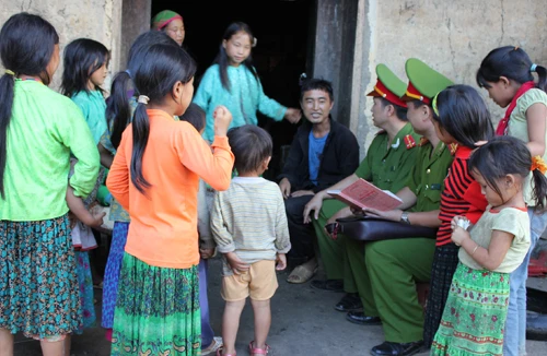 Hiệu quả những mô hình “vượt núi, lội sông” 