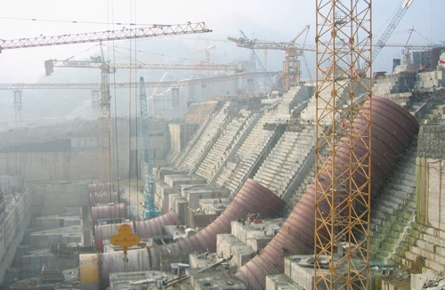 Lỗ hổng thiết kế, thi công thủy điện