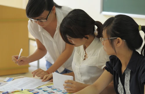 Các trường lớn không có ý định thi riêng 