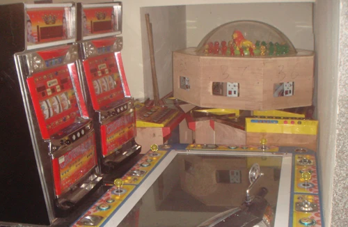 Cờ bạc “đội lốt” quán điện tử xèng