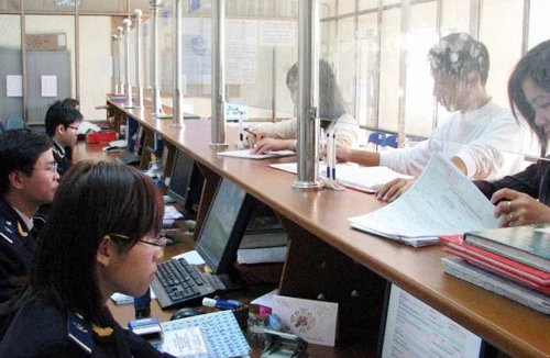 “Làm khó” doanh nghiệp 