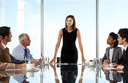 Sếp nữ ăn nên làm ra