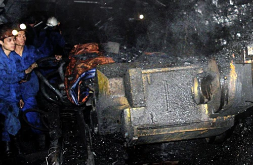 Lại “than” lương không đủ sống 