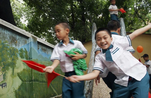 Yêu con quá là làm khổ con 