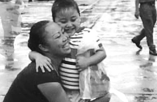 Chuyện ghi ngoài ca trực