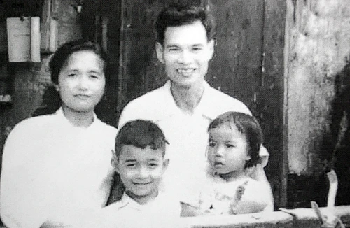 Chuyện chưa kể về bộ phim tài liệu “Chiến thắng đường 9 - Nam Lào”