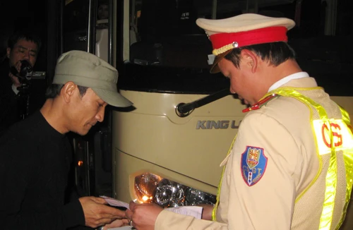 Phạt “nguội” 650 trường hợp vi phạm 