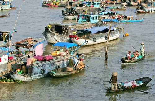 Chợ nổi Cái Răng 