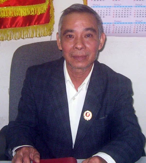 Hai cán bộ quản lý thị trường phơi bày êkíp “bôi trơn”