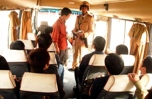 Không để hành khách phải ngủ đêm ở bến xe 