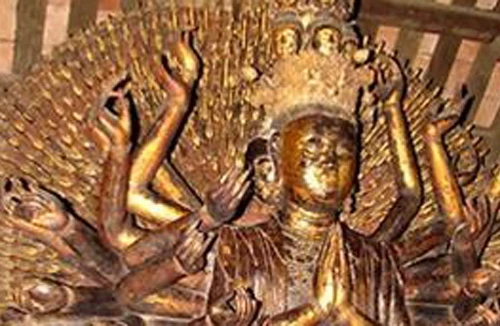 Độc đáo Phật bà Quan âm nghìn mắt nghìn tay 
