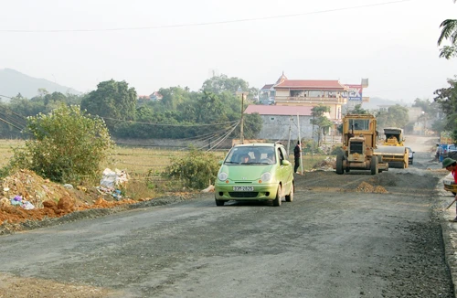 Phí sử dụng đường bộ chưa hợp lý