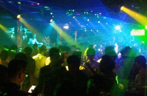 "Làm mồi” trong bar