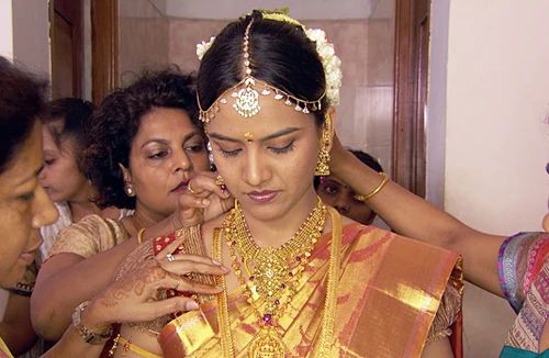 “Mụ người” vì vàng 