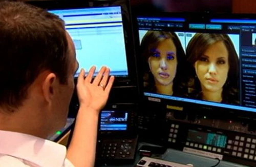 Facebook “thủng” thông tin cá nhân