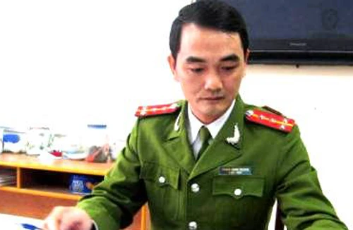 Dũng cảm bắt cướp 