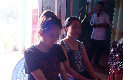 Khóc dở vì vỏ bọc hôn nhân ngoại - Mua dây buộc mình 