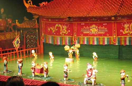 Du lịch Hà Nội: Vẫn quẩn quanh... rối nước 