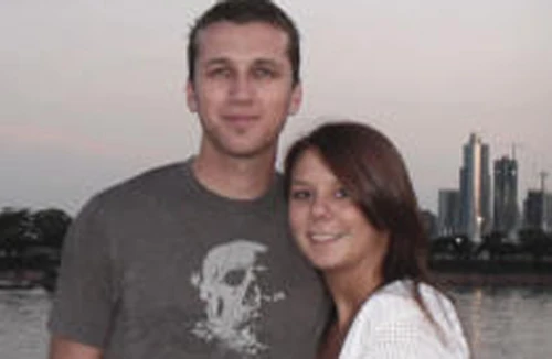 Cái chết đáng ngờ của nữ quân nhân 