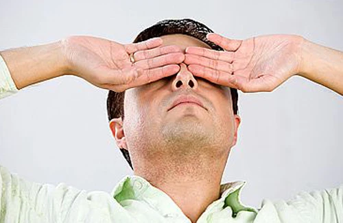 Ngăn ngừa chứng mỏi mắt 