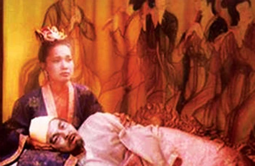 Phim lịch sử: Vừa bước vừa run