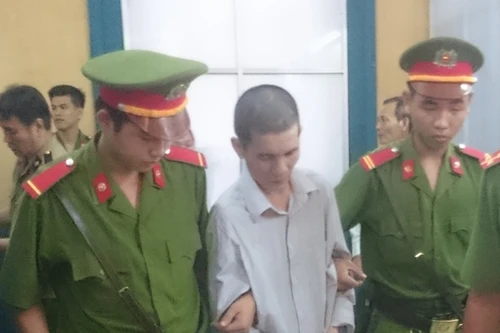 Tử hình gã đàn ông cuồng ghen, sát hại vợ hờ vì mặc quần lạ