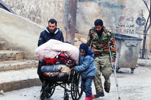 Phiến quân Syria: Damascus đang ngăn dân di tản bằng 'lực lượng không chính thức'