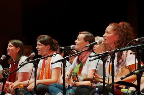 Thưởng thức miễn phí "Âm nhạc của niềm vui"