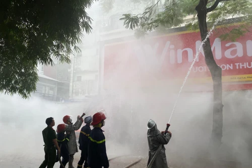 Tăng cường thực tập phương án phòng cháy và cứu nạn trong mùa nắng nóng