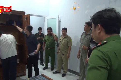 Tinh vi thủ đoạn giấu hơn 60kg ma túy trong các gói quà gửi chuyển phát nhanh