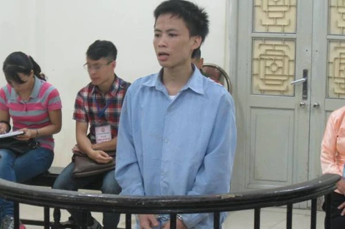 Bị "nẫng" mất người yêu và kết cục đắng của gã "phi công trẻ" trả thù tình