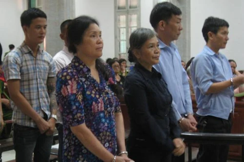 Tạo lập pháp nhân gây thanh thế và để chiếm đoạt nhiều tiền hơn