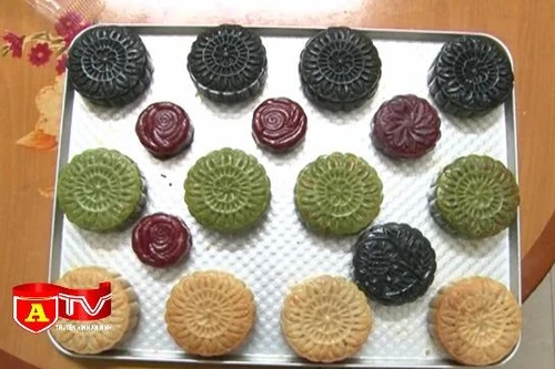 Sôi động thị trường bánh Trung thu tự làm 