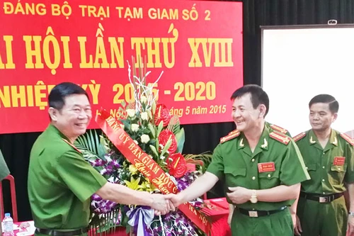 Nêu gương sáng trên từng lĩnh vực công tác