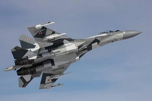 Trung Quốc bắt đầu nhận lô chiến đấu cơ Su-35 mới từ Nga