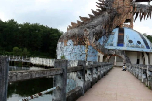 Tan hoang khu vui chơi giải trí 70 tỷ đồng 