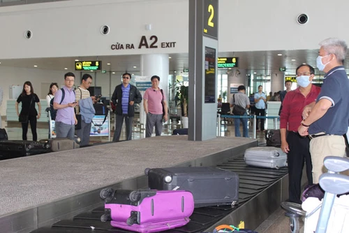 Những chuyến bay chậm lại tăng nhanh