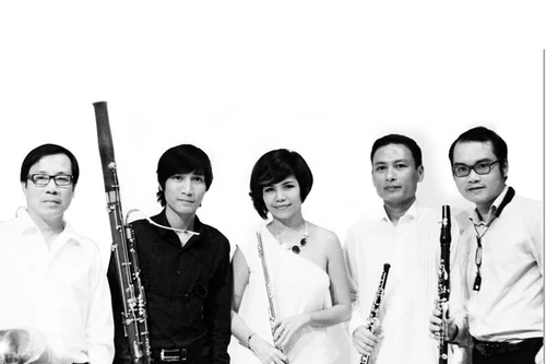 Xem biểu diễn âm nhạc miễn phí ngoài trời