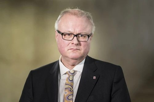 [ẢNH] Đức: Bộ trưởng Tài chính bang Hesse quá lo sợ về Covid-19 đã tự vẫn