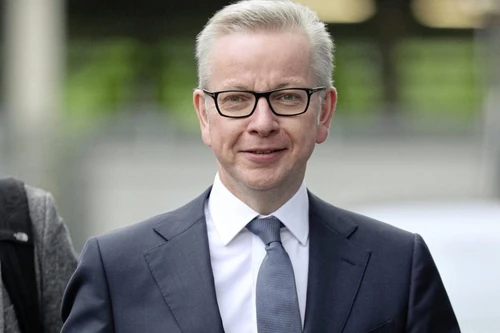 [ẢNH] Bộ trưởng Anh lại nghi Trung Quốc giấu dịch khiến Covid-19 bùng phát dữ dội