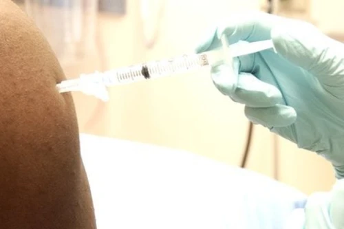 Nóng: Sẽ có 1 triệu liều vắcxin Ebola vào cuối năm 2015